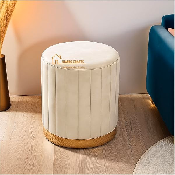 Floor poufs / soft seating